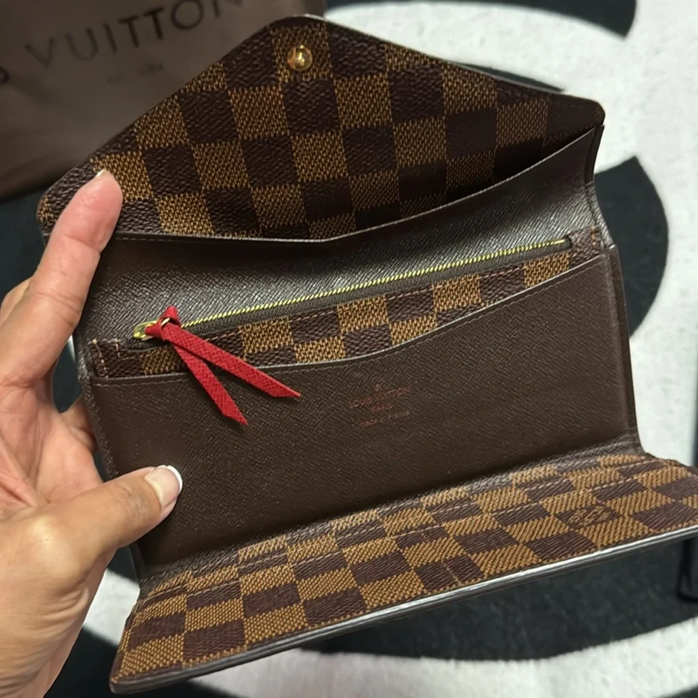 Authentic - Picture 2 of 7